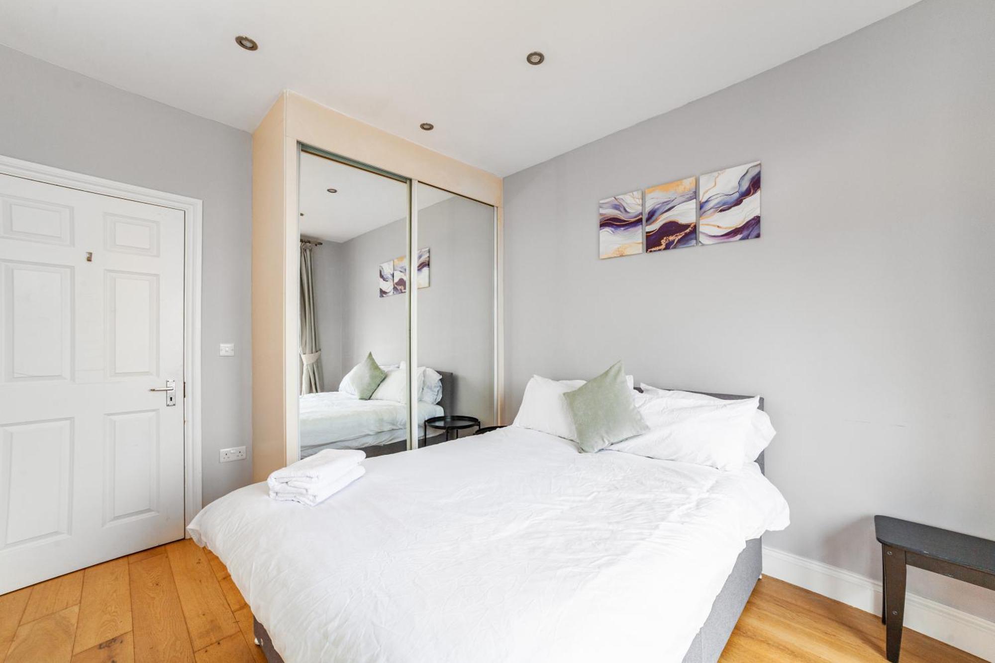 Relax And Unwind, King Beds Near Camden Town Appartement Londres